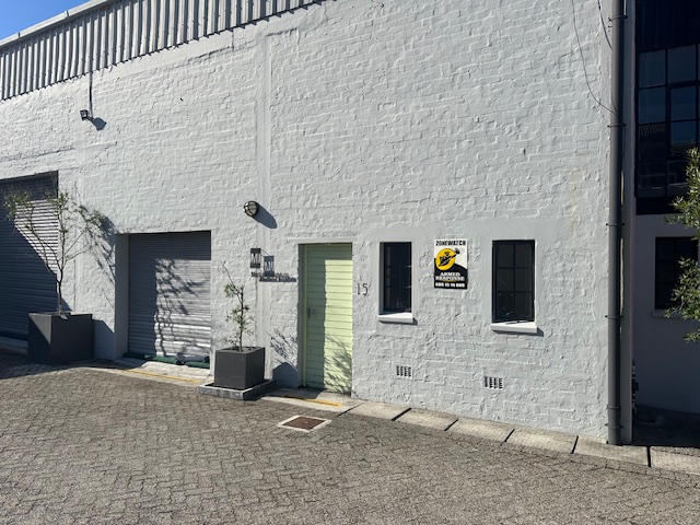 To Let commercial Property for Rent in Maitland Western Cape